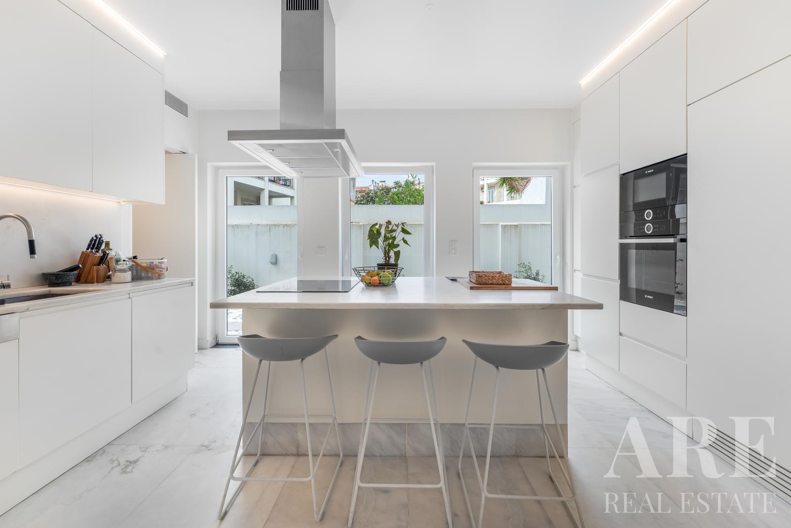 Apartment for sale in Duque de Loulé, Lisbon 13 Apartment for sale in Duque de Loulé, Lisbon