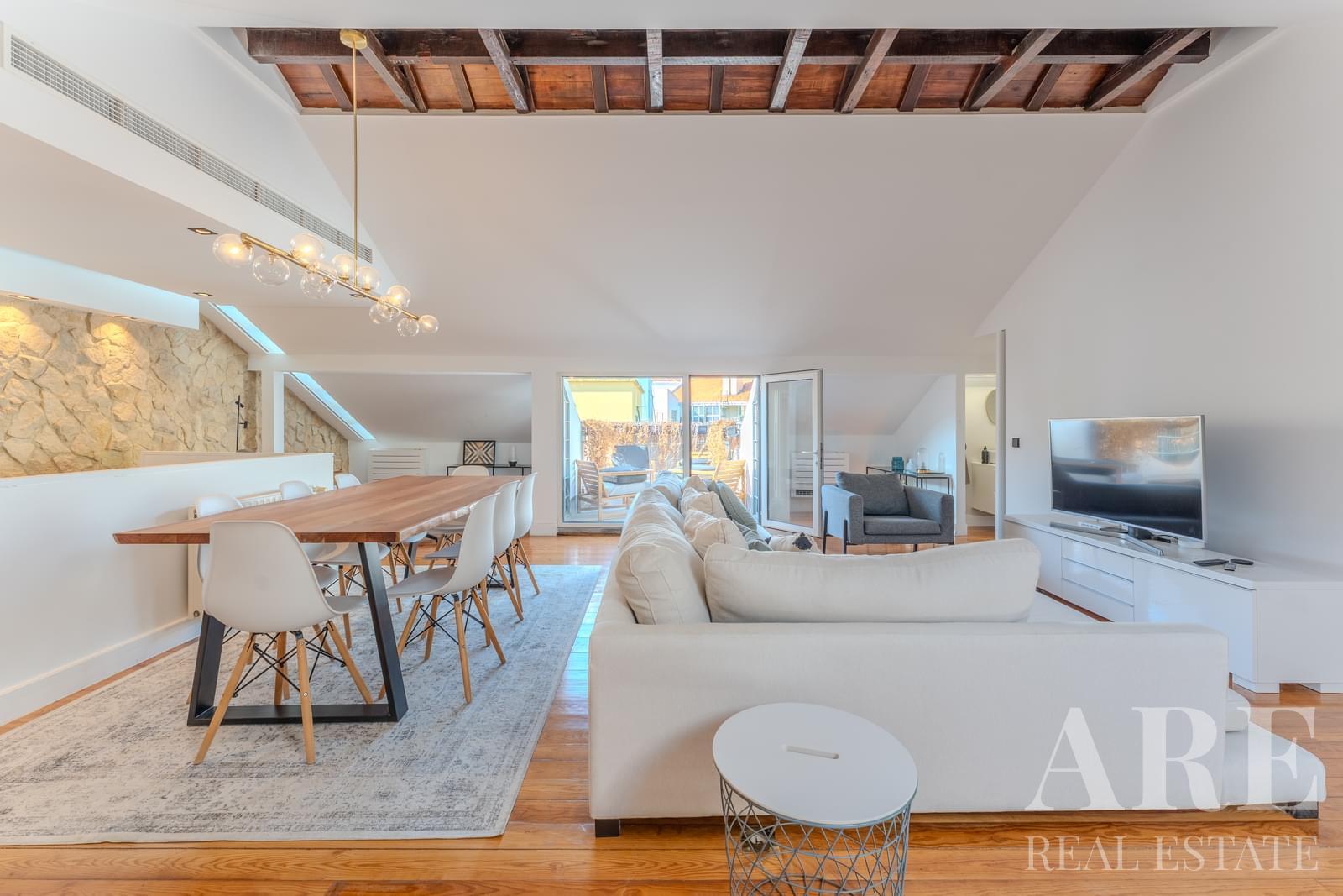 Duplex Apartment for sale in Alcântara, Lisbon 1 Apartment for sale in Lisbon