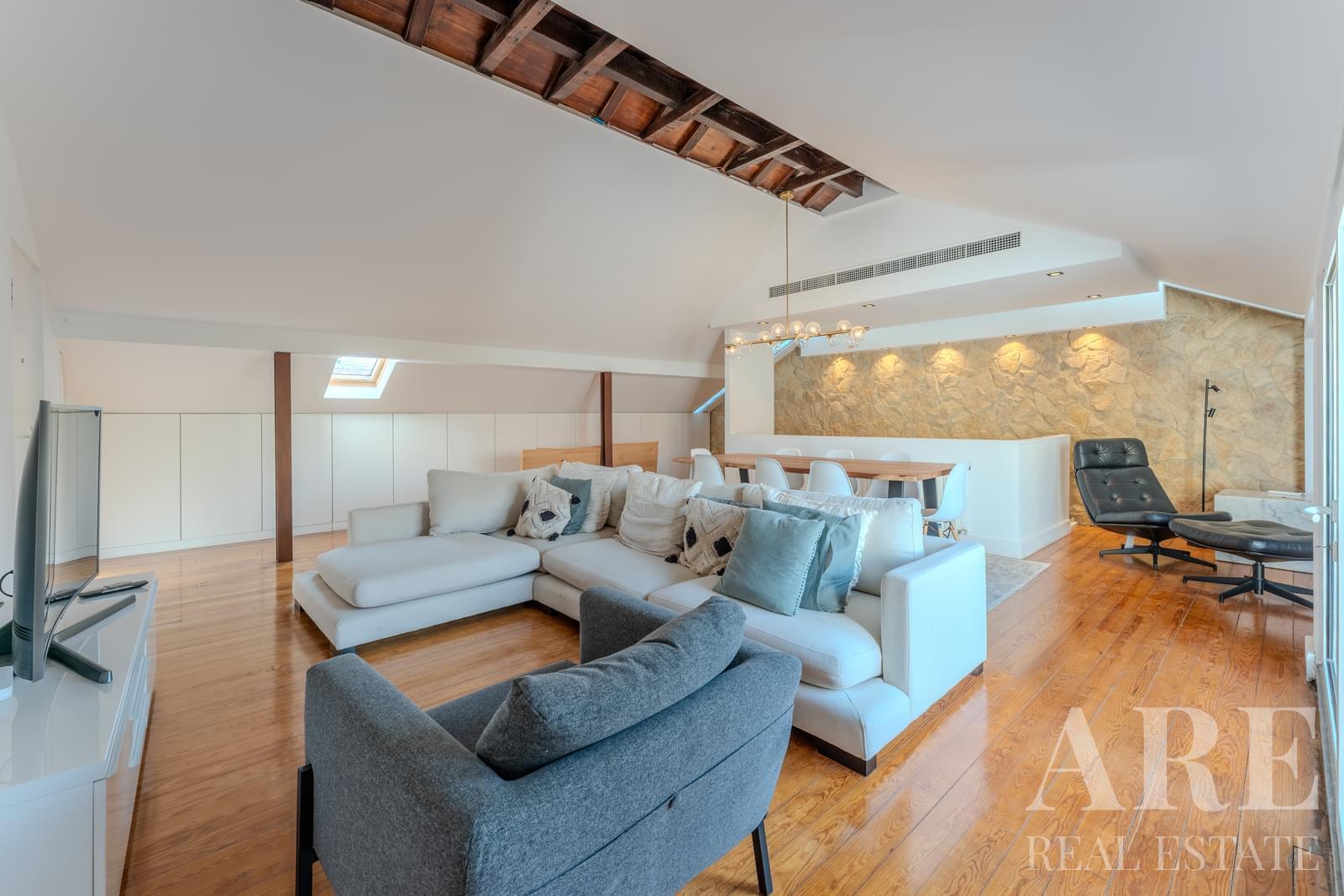 Duplex Apartment for sale in Alcântara, Lisbon 5 Apartment for sale in Lisbon