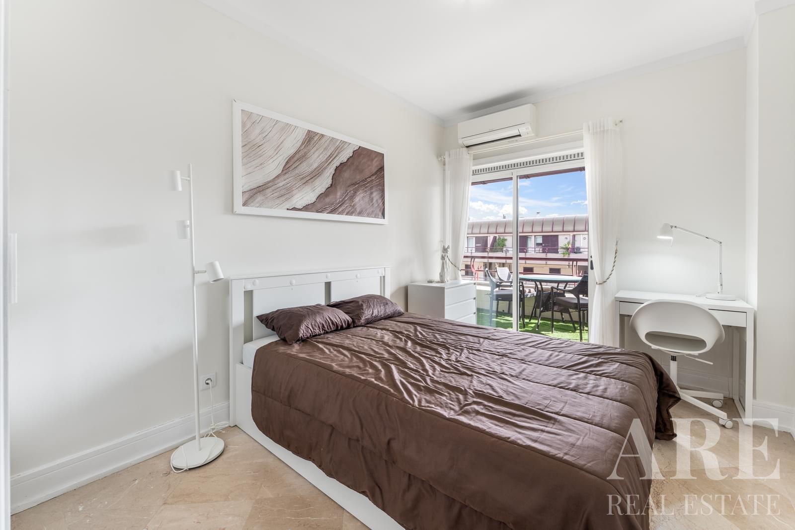 Apartment for sale in Estoril, Cascais 13 Apartment for sale in Estoril, Cascais