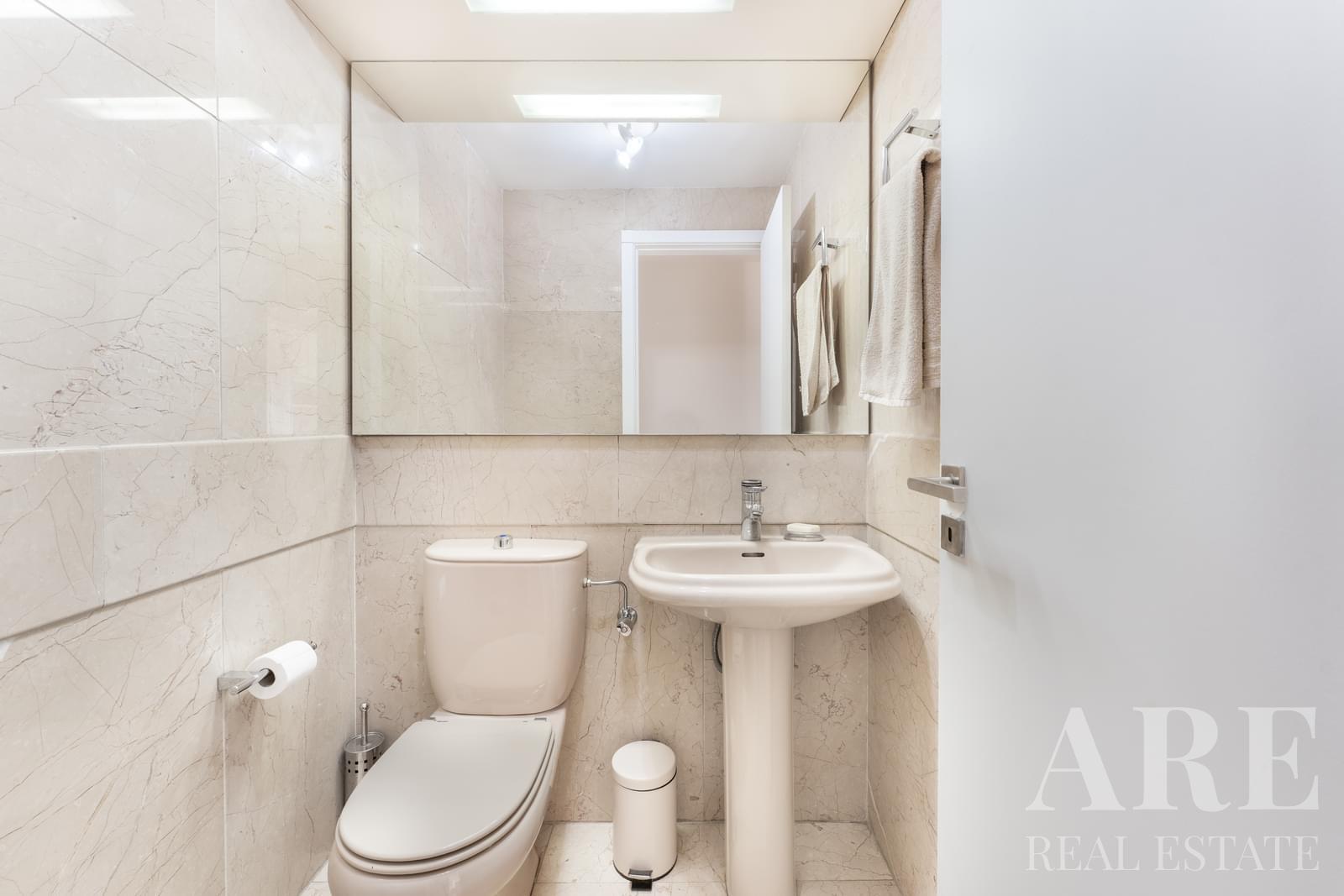 Apartment for sale in Estoril, Cascais 15 Apartment for sale in Estoril, Cascais