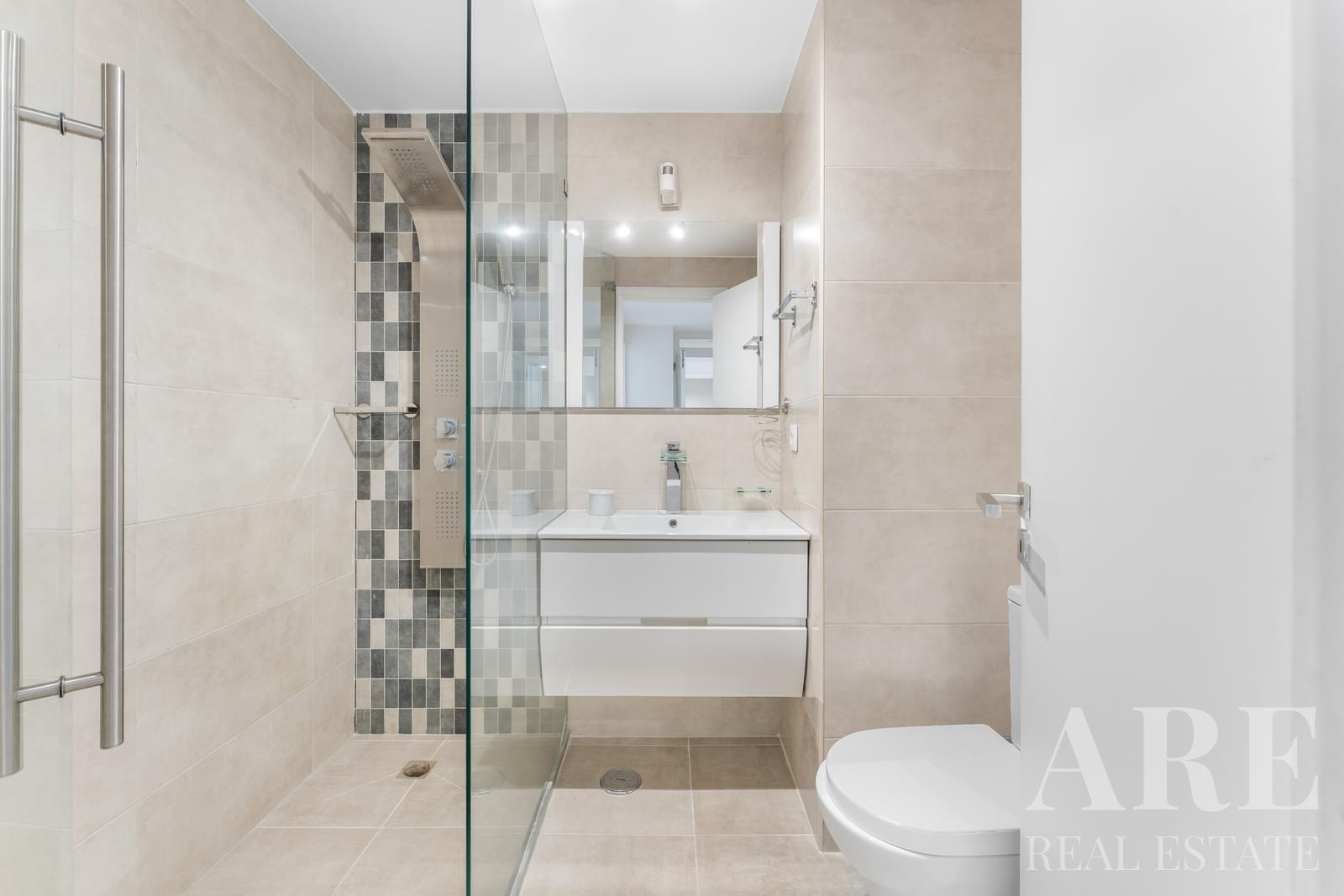 Apartment for sale in Estoril, Cascais 18 Apartment for sale in Estoril, Cascais