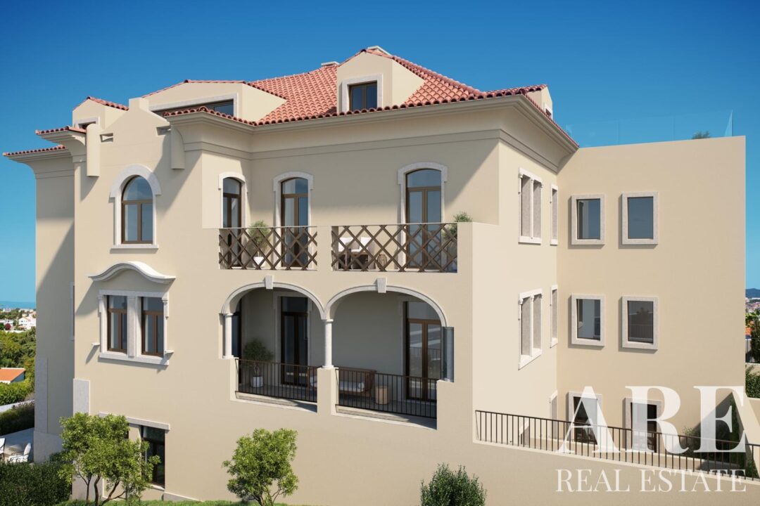 Apartment for sale in Galardi, Monte Estoril, Cascais