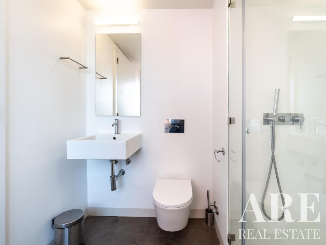 Apartment for sale in Barroca 8, Rossio, Lisbon