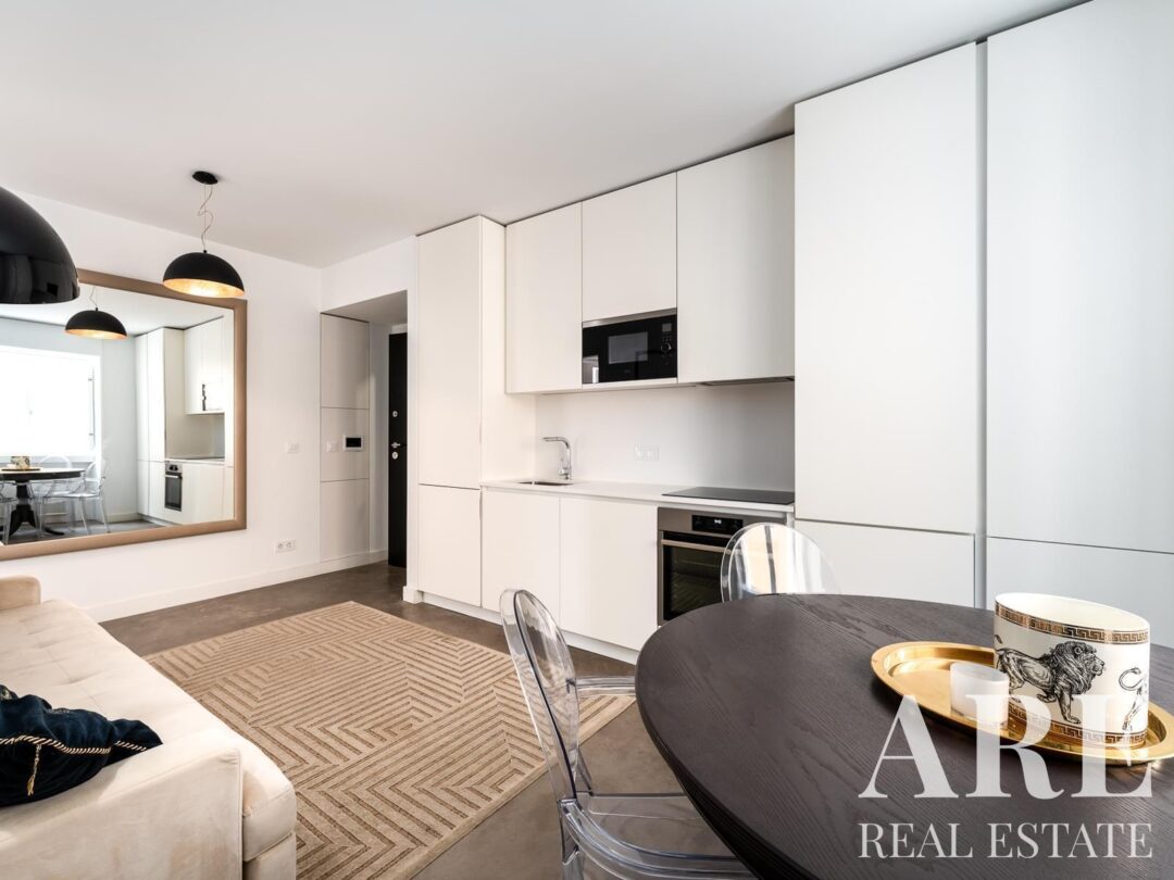 Apartment for sale in Barroca 8, Rossio, Lisbon