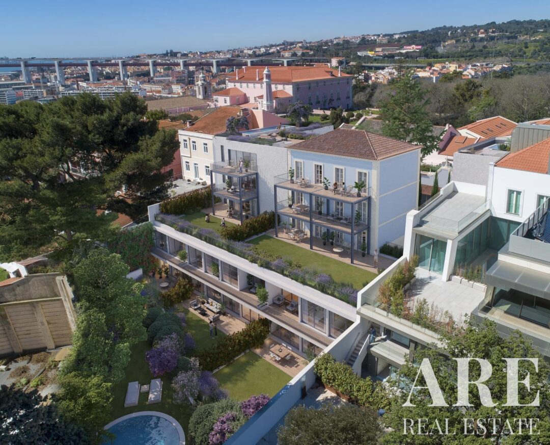 Apartment for sale in Real Calçada, Estrela, Lisbon