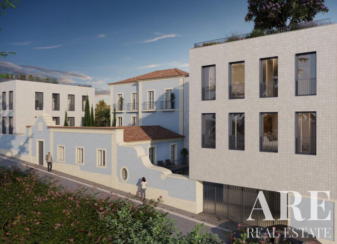 Apartment for sale in Real Calçada, Estrela, Lisbon