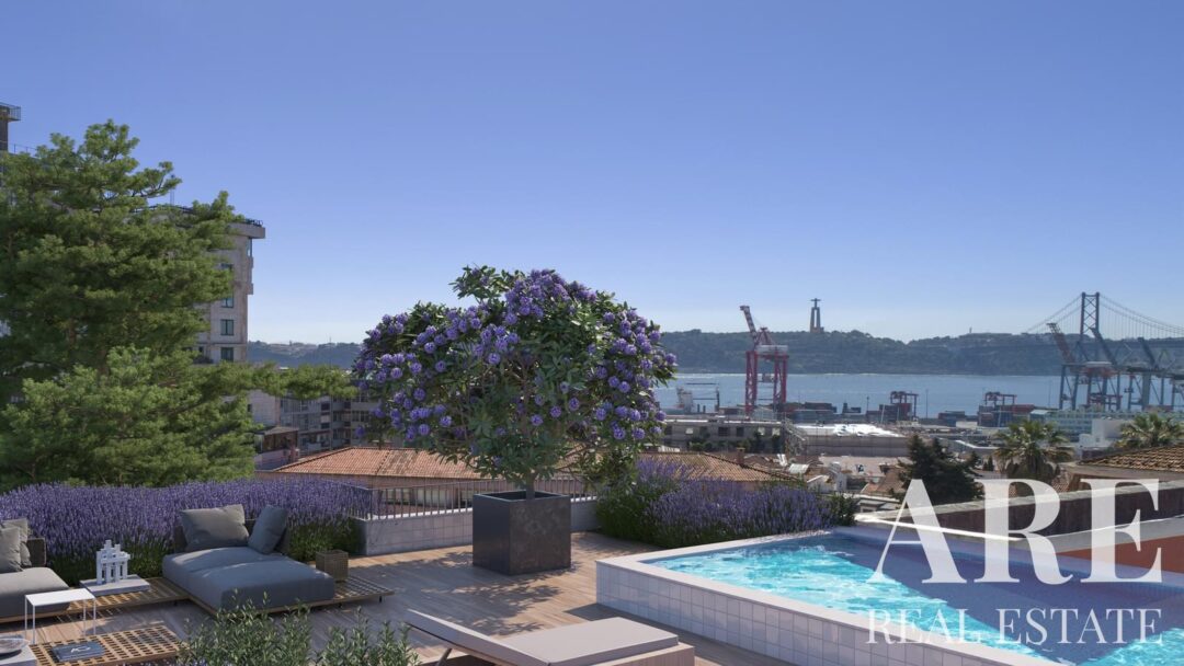 Apartment for sale in Real Calçada, Estrela, Lisbon