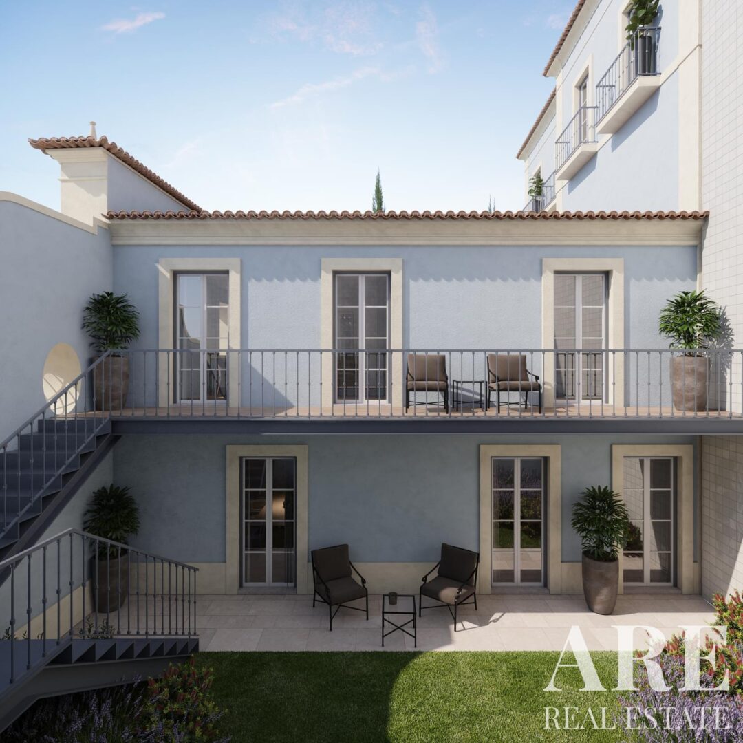Apartment for sale in Real Calçada, Estrela, Lisbon