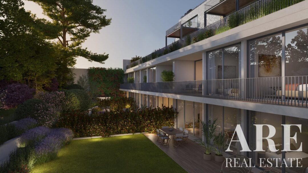 Apartment for sale in Real Calçada, Estrela, Lisbon