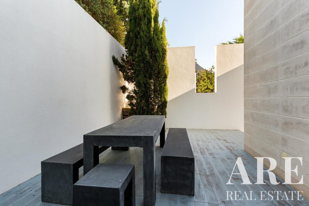 Villa for sale in Castelo, Sesimbra