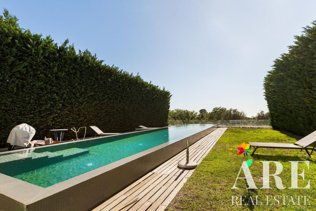 Villa for sale in Castelo, Sesimbra