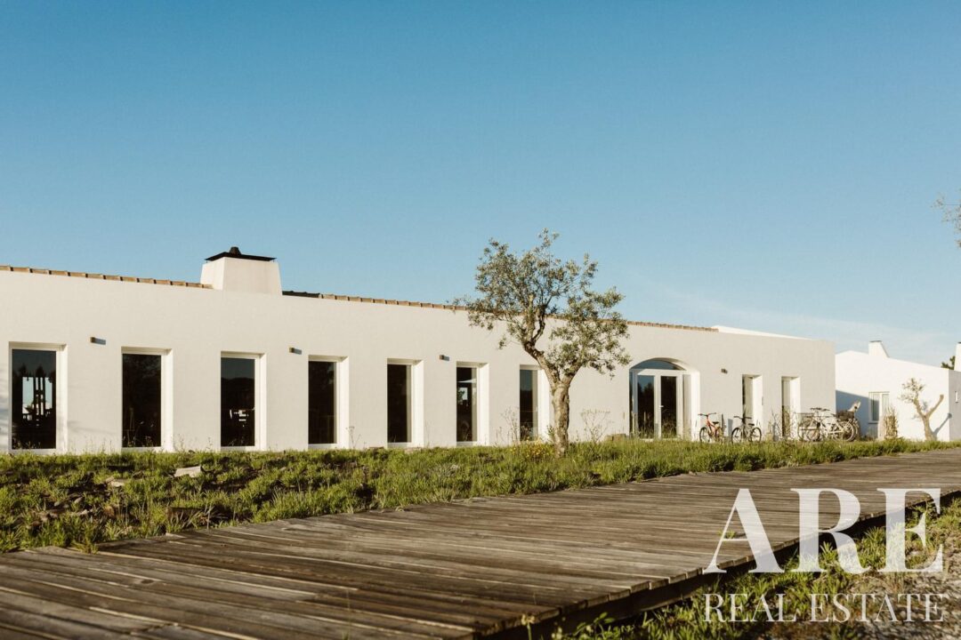 Apartment for sale in Craveiral Farmhouse, São Teotónio, Odemira