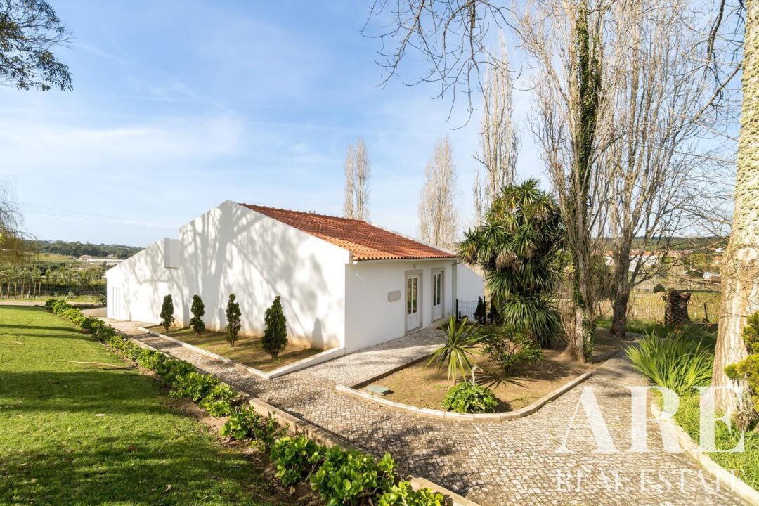 Farmhouse for sale in Colares, Sintra