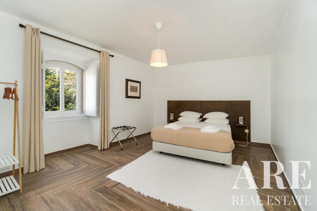 Farmhouse for sale in Colares, Sintra