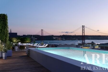 Apartment for sale in Infante Residence, Estrela, Lisbon