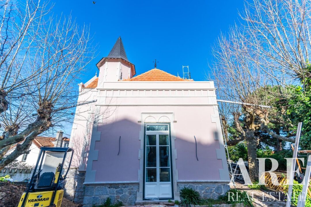Villa for sale in Sintra
