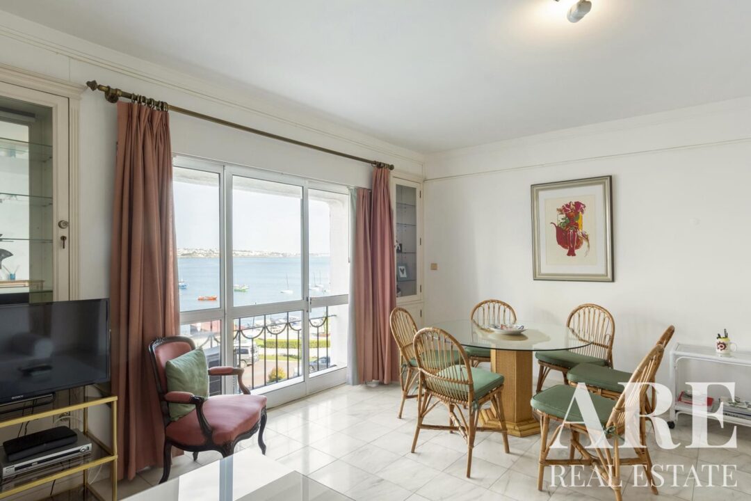 Apartment for sale in Cascais