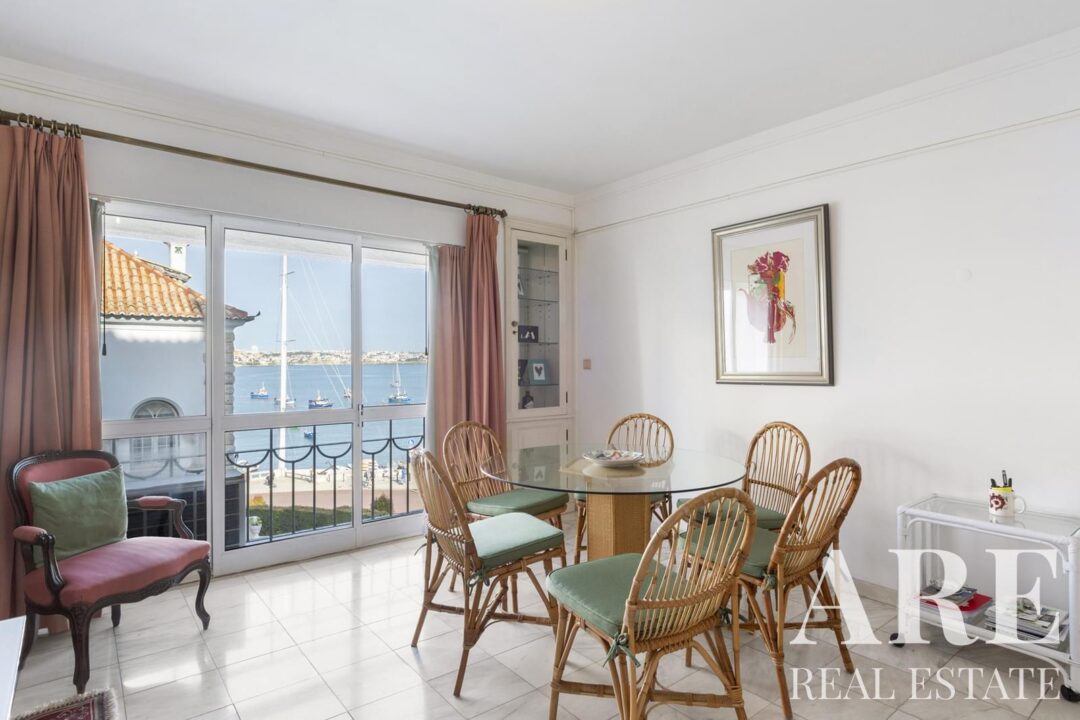 Apartment for sale in Cascais