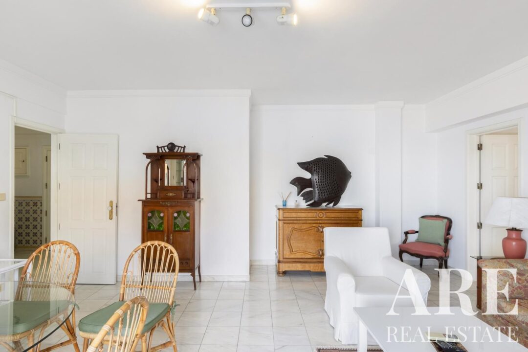 Apartment for sale in Cascais