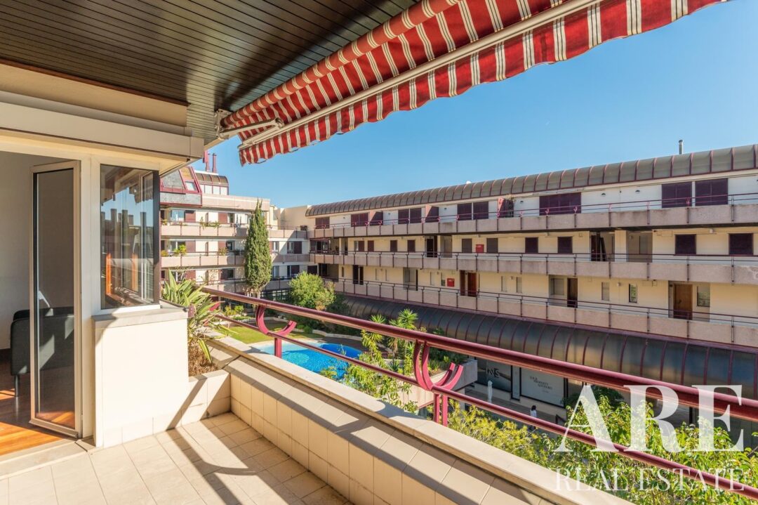 Apartment for sale in Estoril, Cascais
