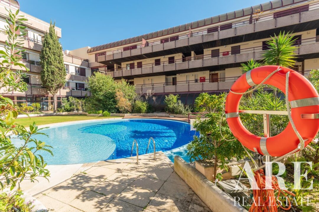Apartment for sale in Estoril, Cascais