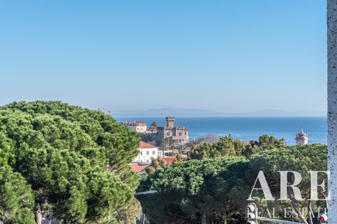 Apartment for sale in Estoril, Cascais