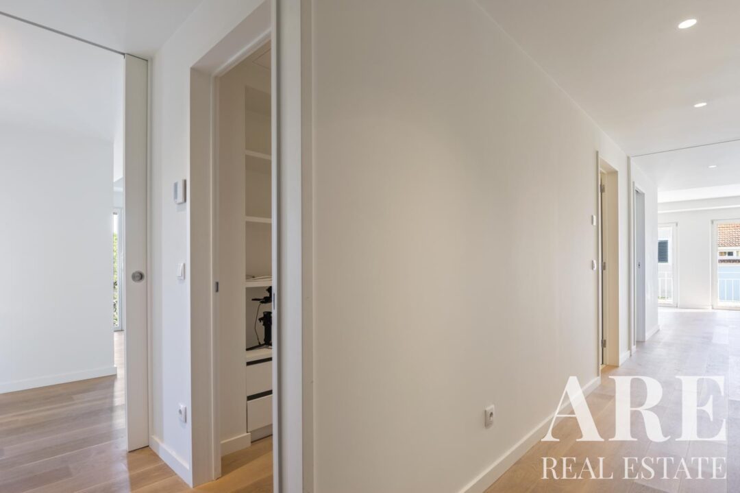 Apartment for sale in Estoril, Cascais