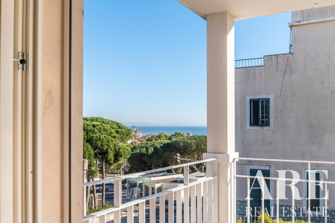 Apartment for sale in Estoril, Cascais