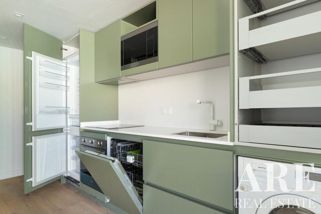 Studio for sale in Alvalade, Lisbon