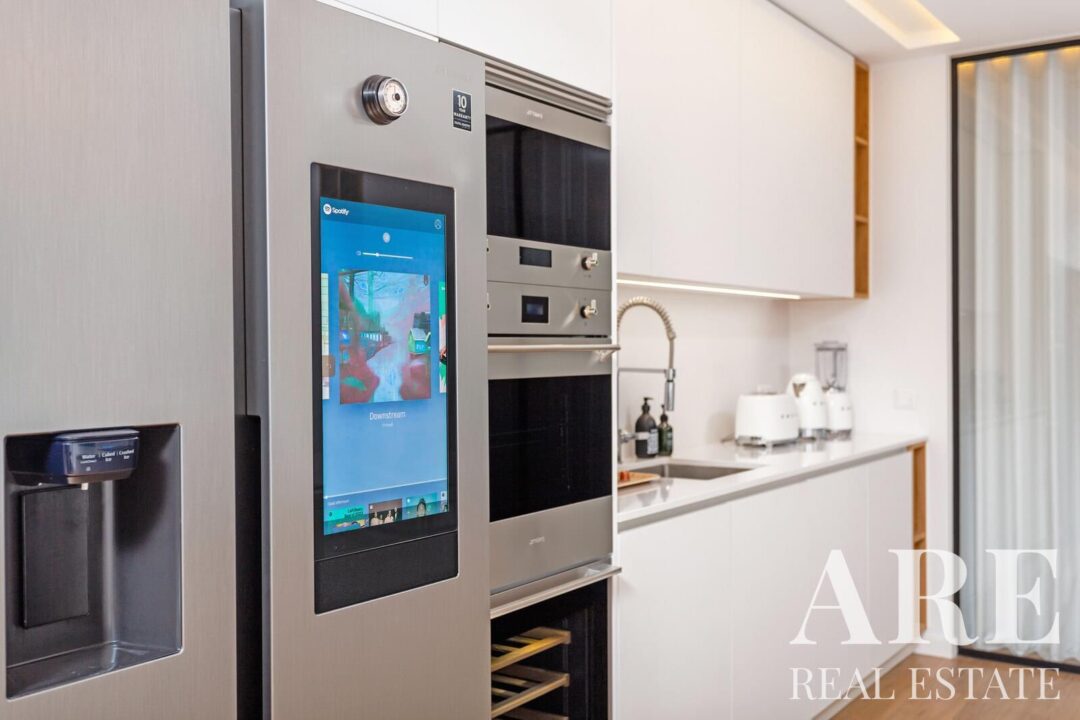 Apartment for sale in Infante Santo (Prazeres), Lisbon