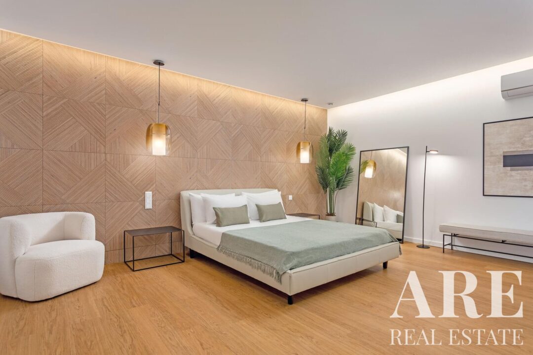 Apartment for sale in Infante Santo (Prazeres), Lisbon