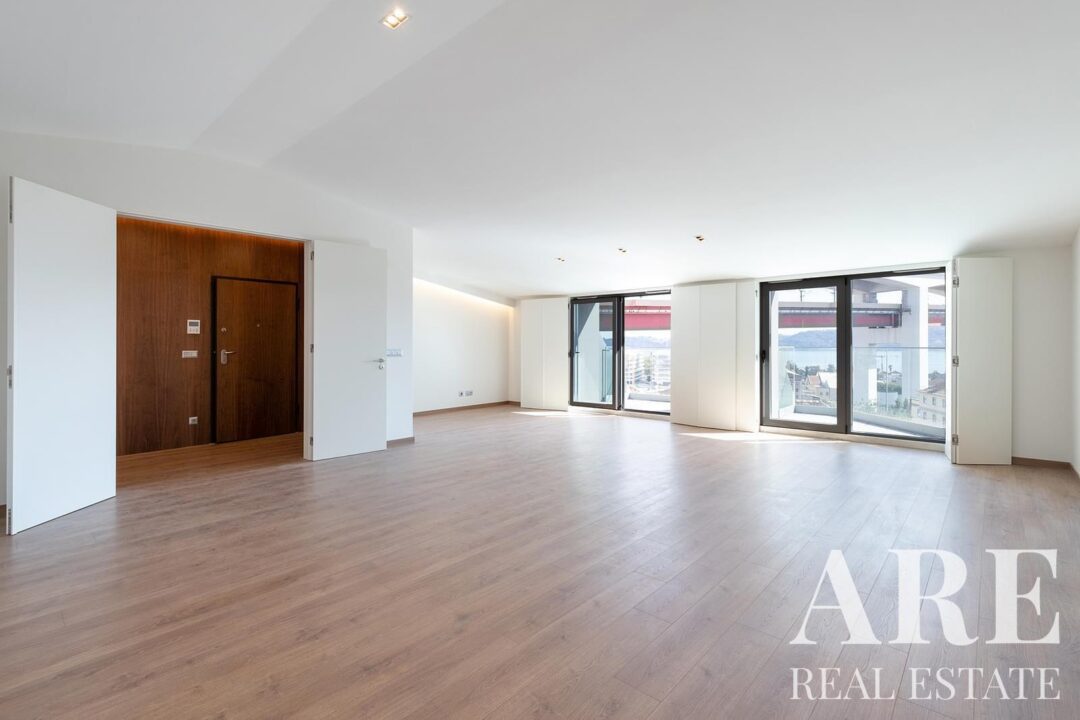 Apartment for sale in Alcântara, Lisbon