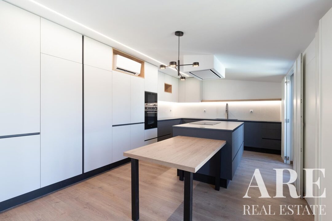 Apartment for sale in Alcântara, Lisbon