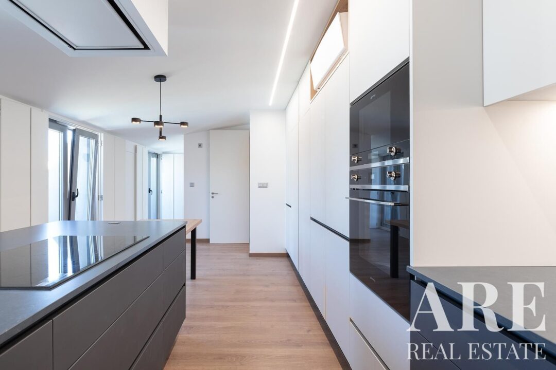 Apartment for sale in Alcântara, Lisbon