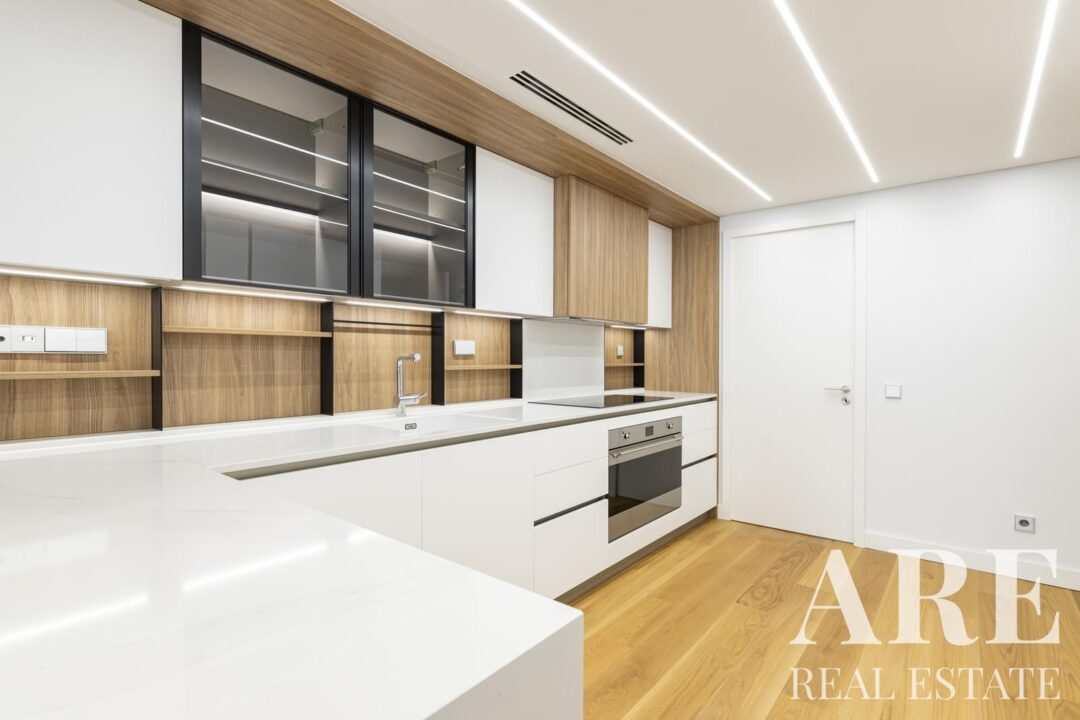 Apartment for sale in Estrela, Lisbon
