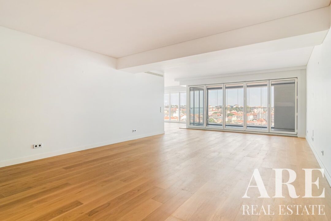 Apartment for sale in Estrela, Lisbon
