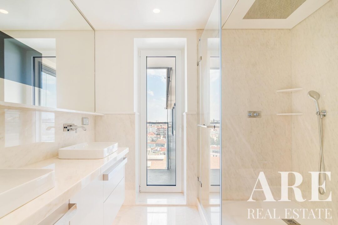 Apartment for sale in Estrela, Lisbon