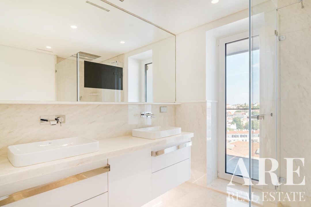 Apartment for sale in Estrela, Lisbon