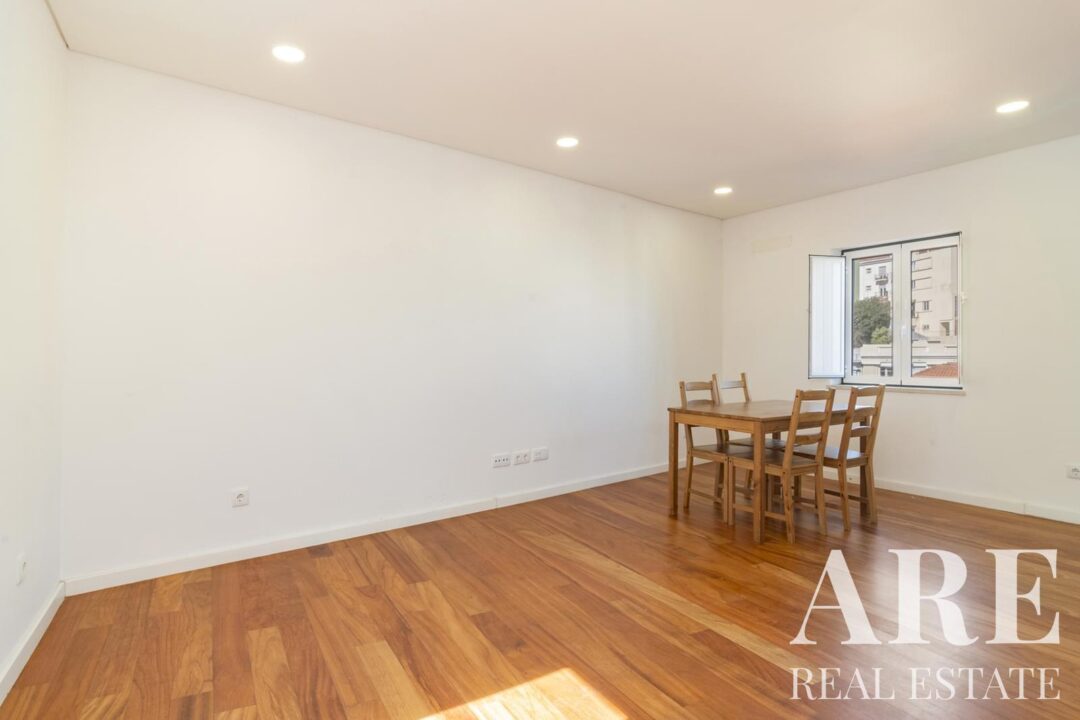 Apartment for sale in São Vicente, Lisbon