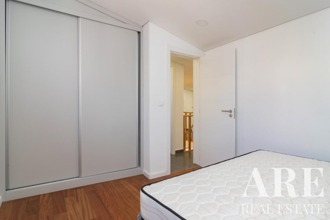 Apartment for sale in São Vicente, Lisbon