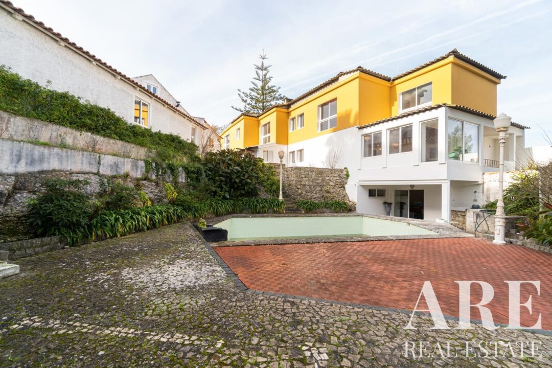 Villa for sale in Alto da Barra, Oeiras