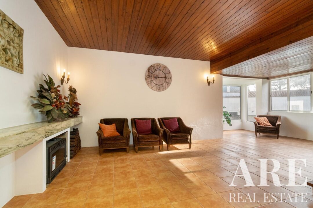 Villa for sale in Alto da Barra, Oeiras