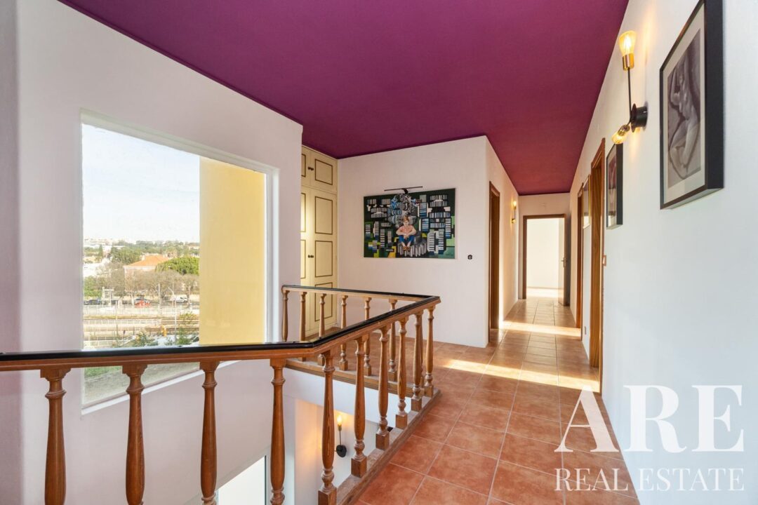Villa for sale in Alto da Barra, Oeiras