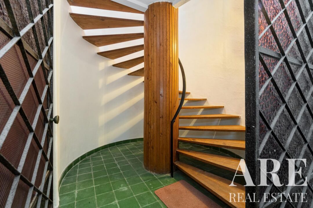 Villa for sale in Alto da Barra, Oeiras