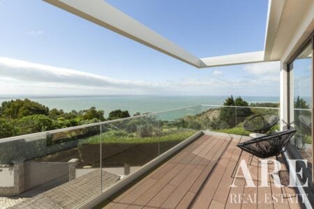 Villa for sale in Biscaia, Cascais