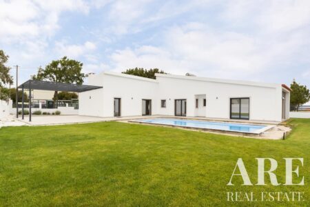 Villa for sale in Terrugem, Sintra