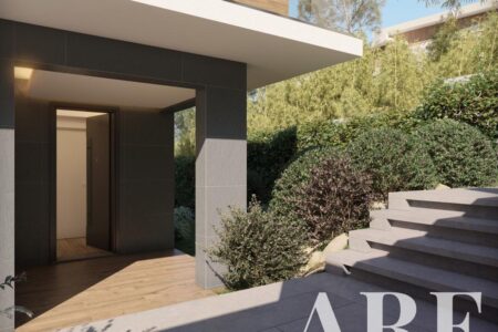 Villa for sale in São João do Estoril, Cascais