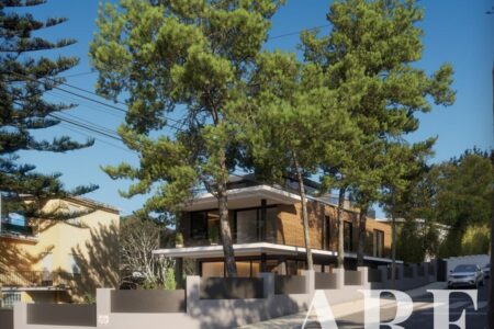 Villa for sale in São João do Estoril, Cascais