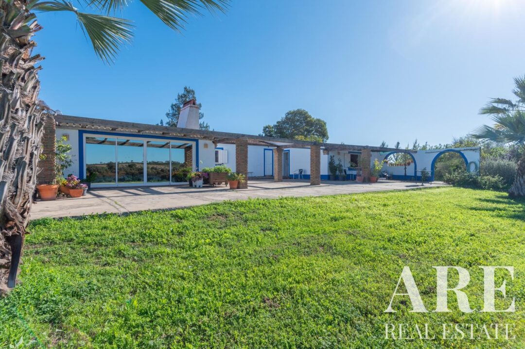 Maison de Ferme à vendre à  Azinheira dos Barros, Grandola – Image 2